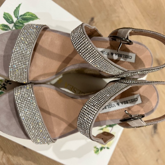 Chelsea & Violet Rhinestone Heals - Picture 3 of 4